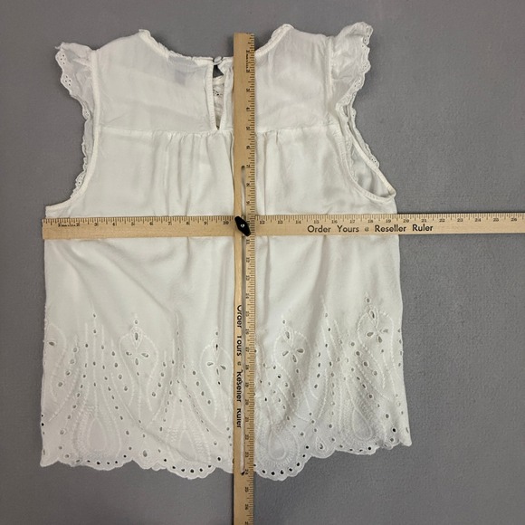 Torrid Eyelet Sleeveless Top Womens 2 White Eyelet Lace Flutter Sleeve Mock Neck - Picture 8 of 12
